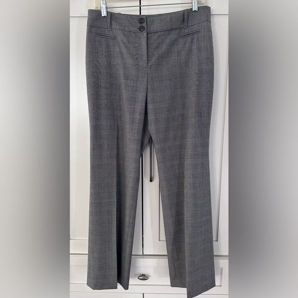 Ann Taylor Loft Glen Plaid Pants. Size 8 Petite Black Glen Plaid with lining